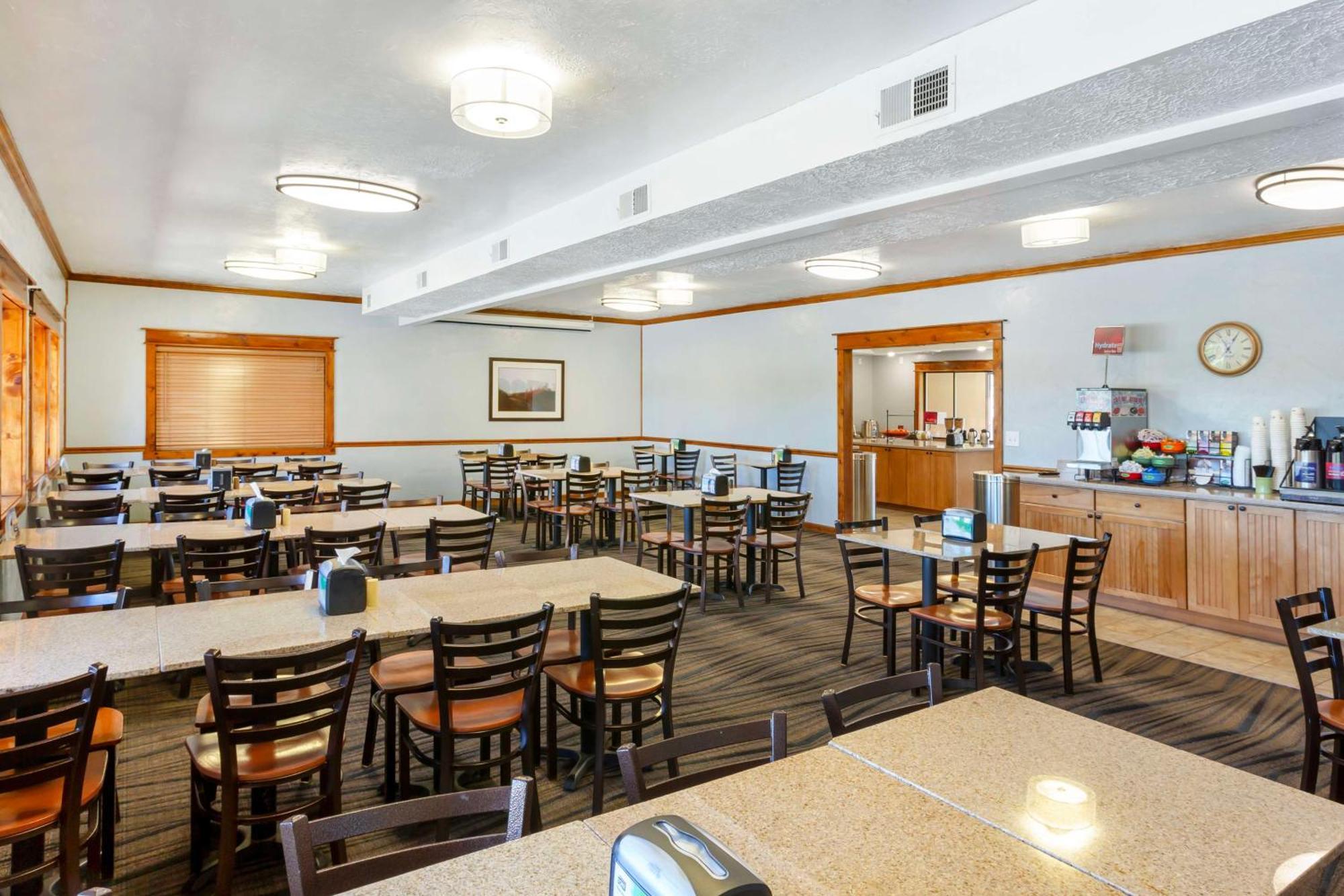 Best Western Plus Weston Inn Logan Exterior foto
